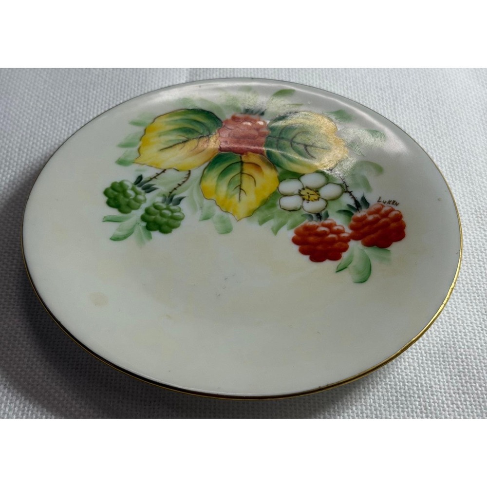 Favorite Bavaria Hand Painted Berry Porcelain Plate Gold Rim Artist Signed Luken